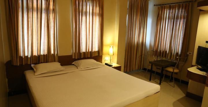 Fabhotel Shivangan Kolkata Airport - Fully Vaccinated Staff Exterior photo