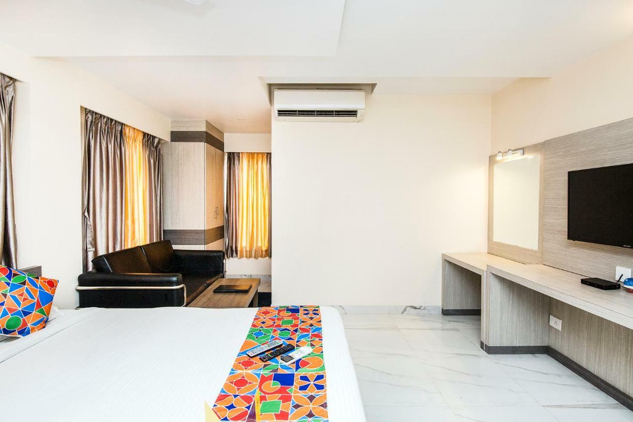 Fabhotel Shivangan Kolkata Airport - Fully Vaccinated Staff Exterior photo
